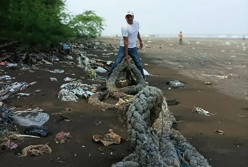 beach pollution