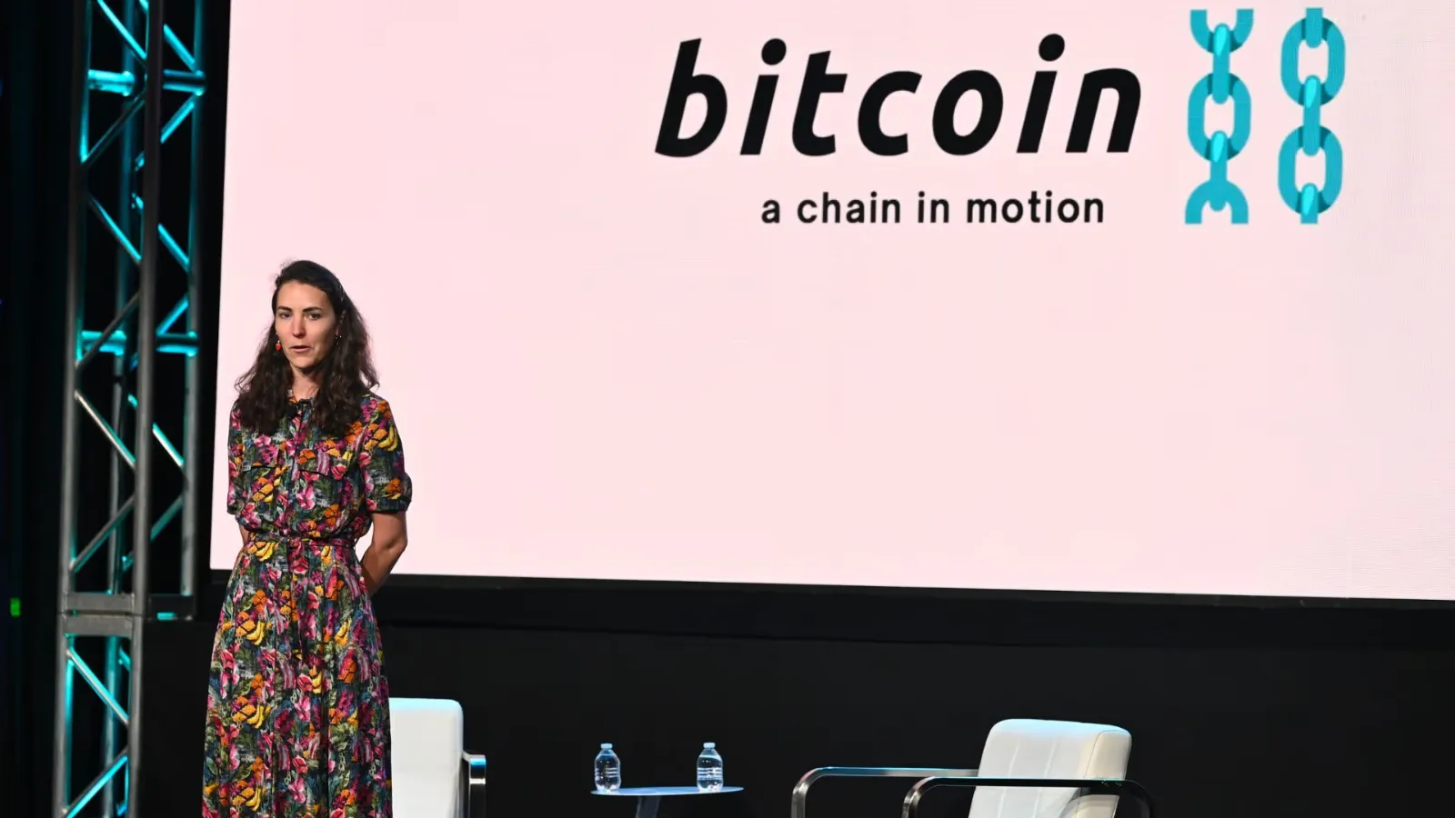 lisa neigut on btc++ conference stage